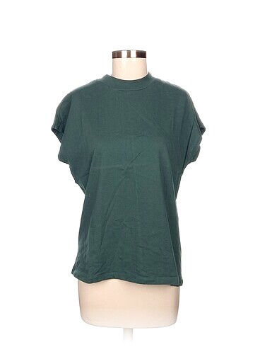 Addax T-shirt %70 İndirimli.