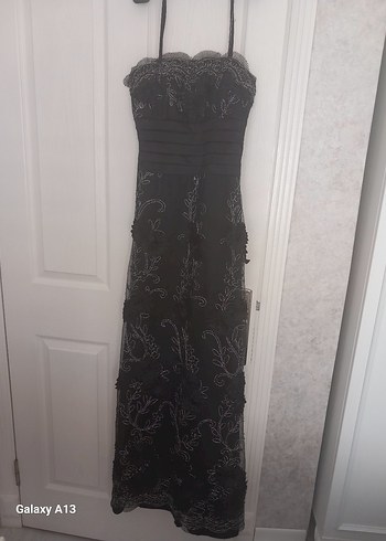 İnce Askılı Siyah Gotik İşlemeli Elbise
