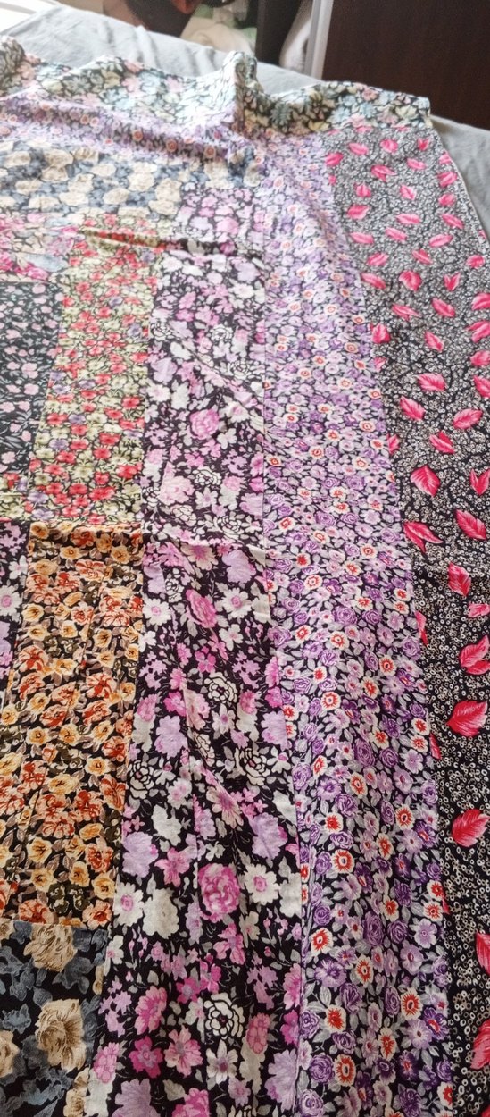 Çiçek Desenli vintage örtü - Görsel 3