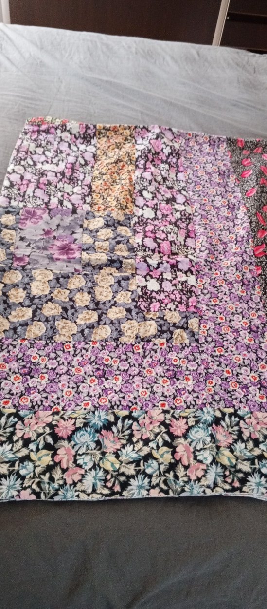 Çiçek Desenli vintage örtü - Görsel 2