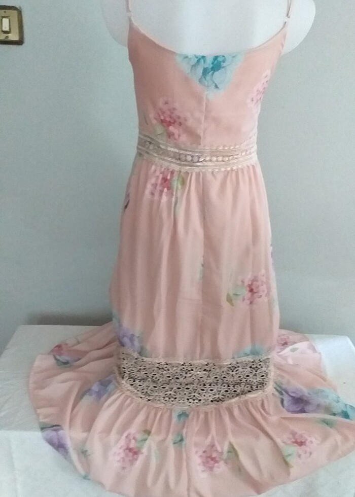 Desenli elbise - Görsel 3