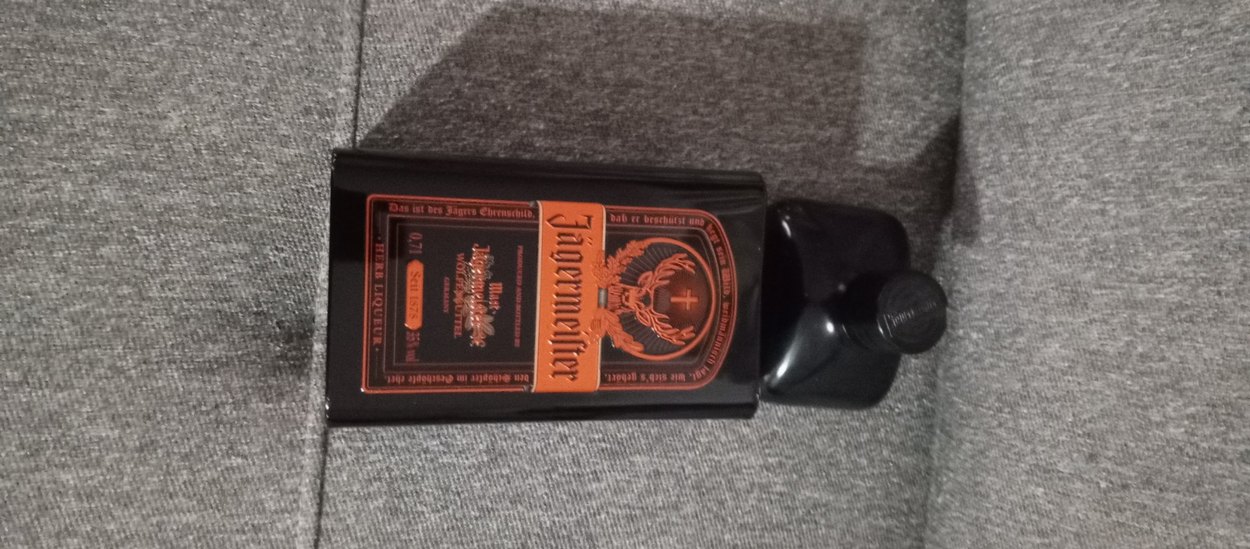 Jägermeister Siyah kutu - Görsel 3