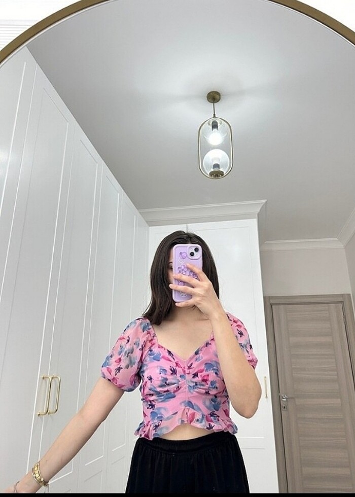 Pembe balon kol çiçekli bluz - Görsel 2