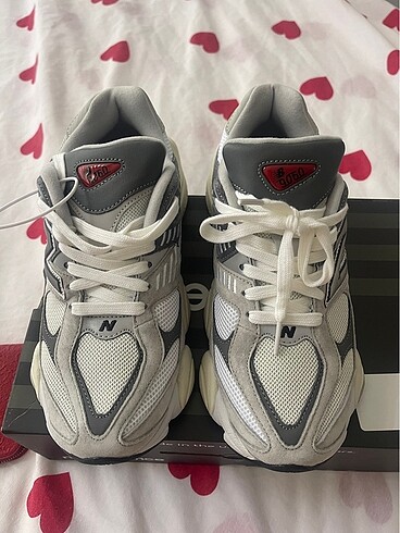 New balance spor ayakkabı