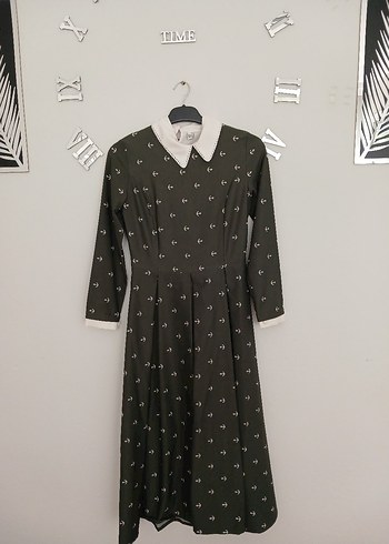 Beyaz Vintage Baskılı Uzun Kollu Elbise