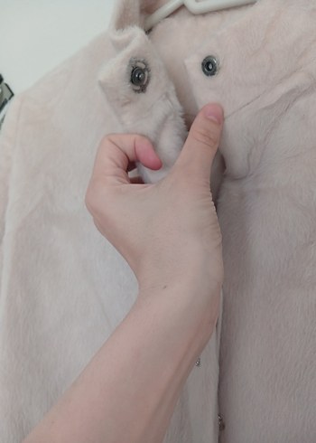 Bej Düğmeli Uzun Kadın Kaban - Görsel 2