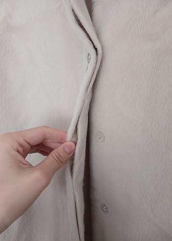 Bej Düğmeli Uzun Kadın Kaban - Görsel 3