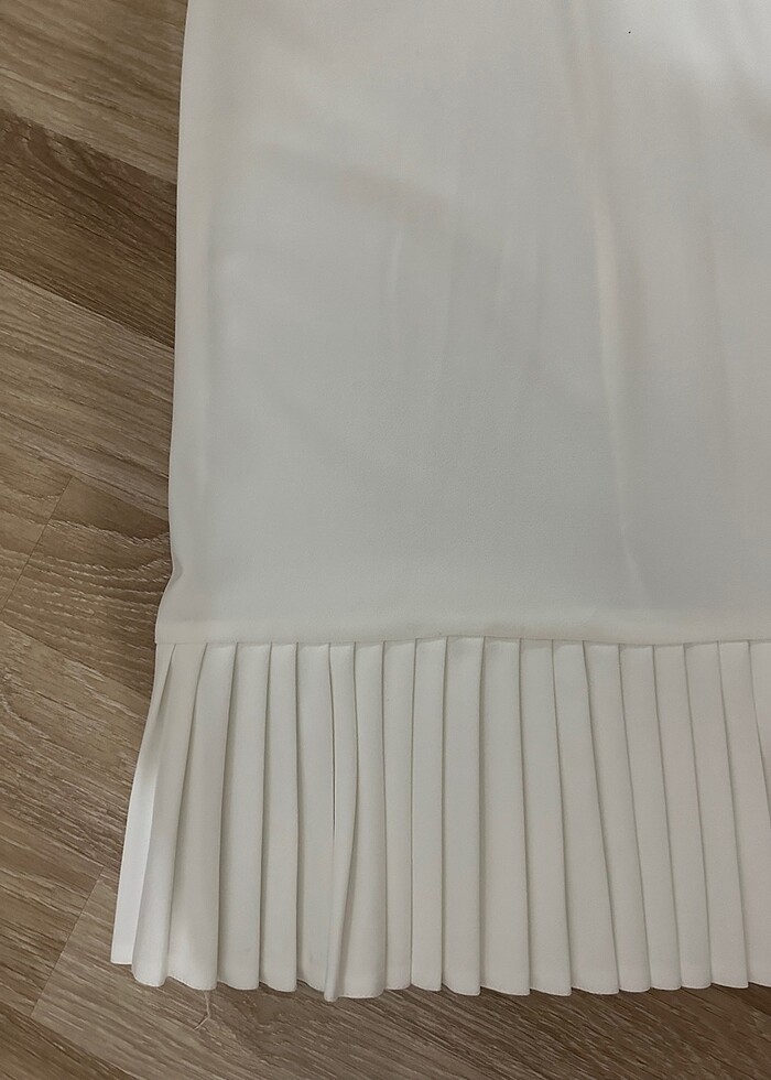 Beyaz etek - Görsel 2