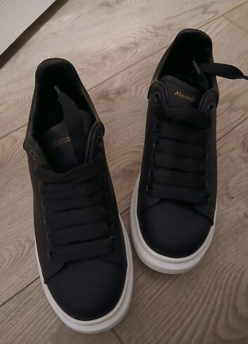 Alexander McQueen Alexander Mc Queen İçi Dışı Deri Hakiki Dana Derisi