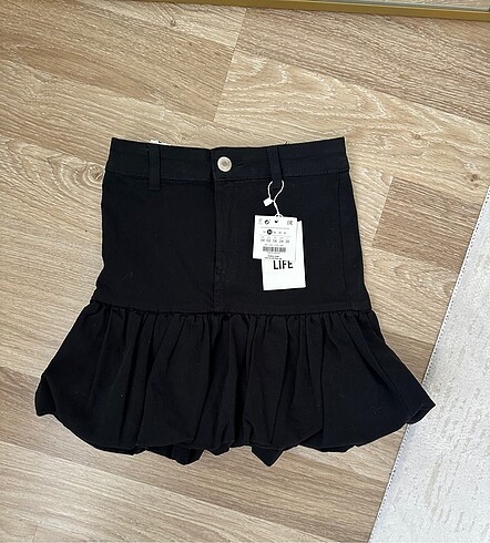 Bershka mini etek