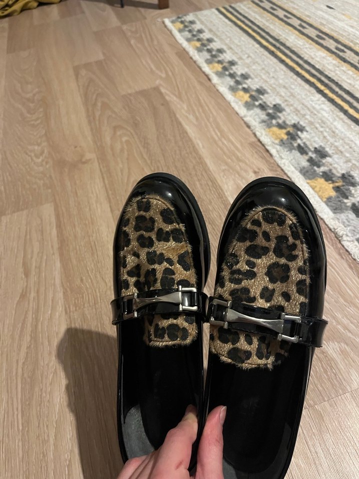Leopar Desenli Tokalı Kadın Loafer - Görsel 4