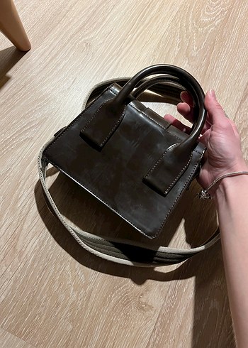 Acı Kahverengi Deri Tokalı Kadın Çanta - Görsel 3