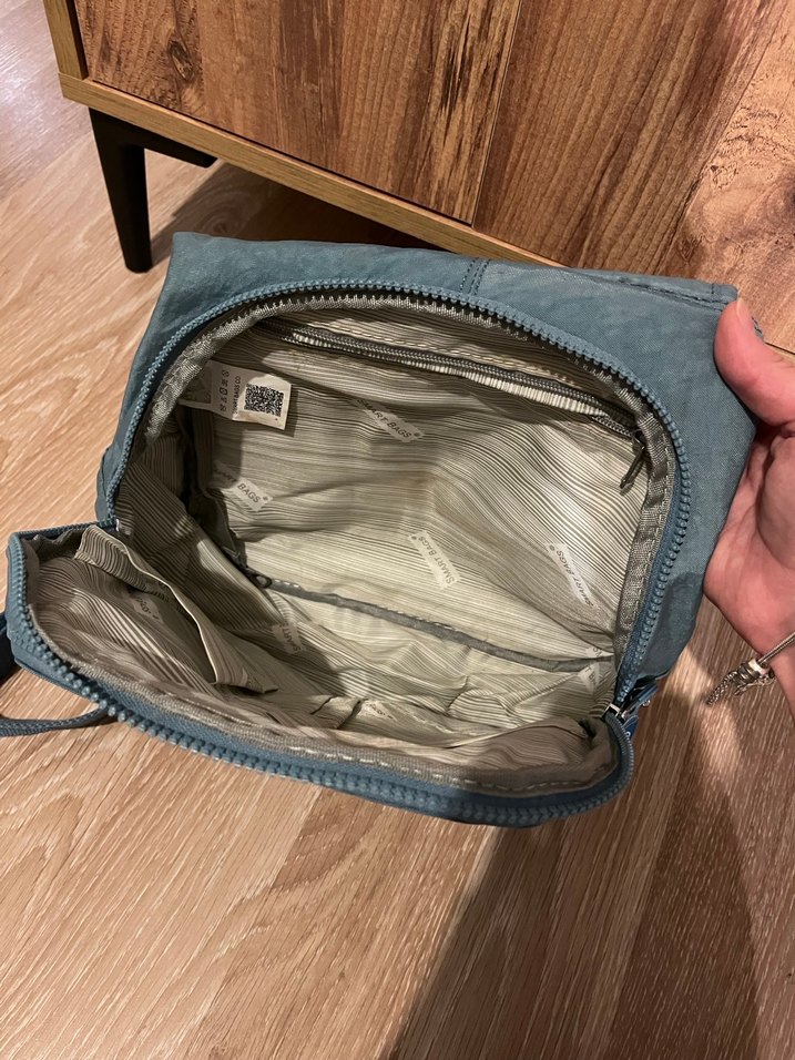 Mavi Kadın Sırt Çantası - Görsel 4