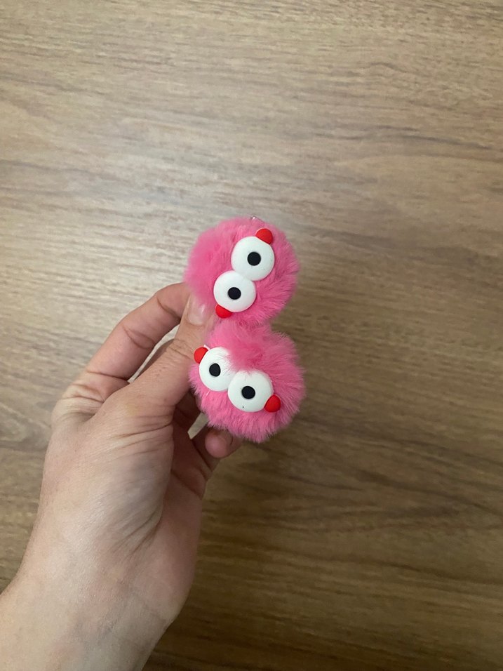 Püsküllü Pembe Çocuk Toka - Görsel 3