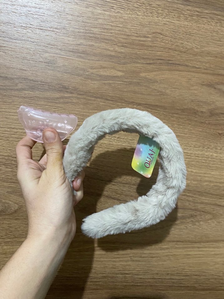 Bej Peluş Kedi Aksesuarı - Görsel 3