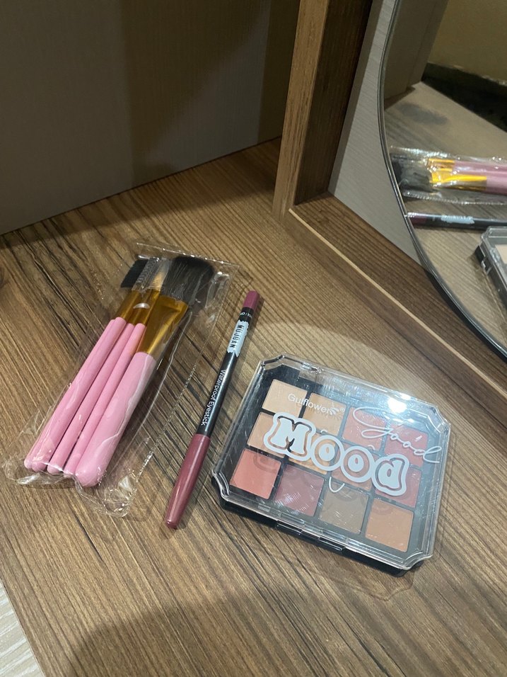 Pastel Pembe Makyaj Fırça Seti - Görsel 2