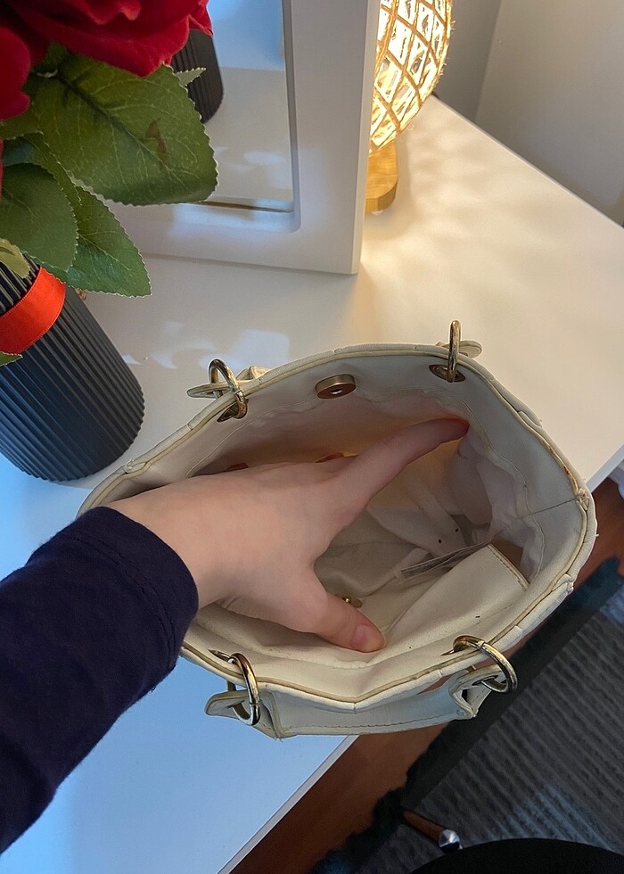 Beyaz çanta - Görsel 3