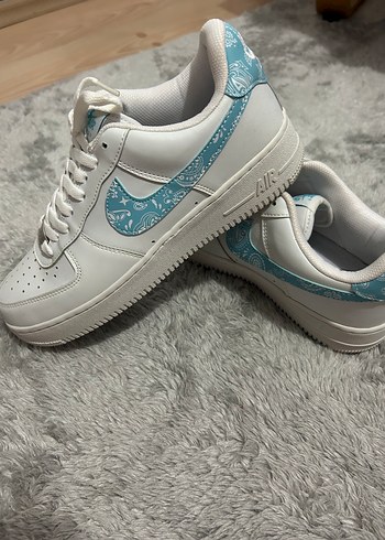 Beyaz Baskılı Kadın Spor Ayakkabı Nike