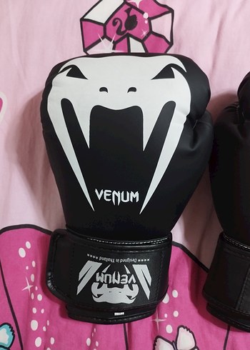 Venum Siyah Boks Eldiveni 10oz Venom - Görsel 2