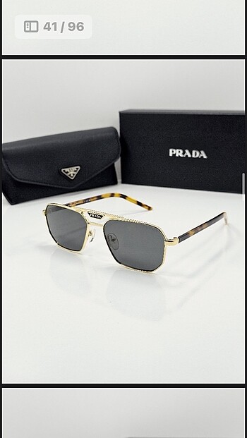 Prada gözlük