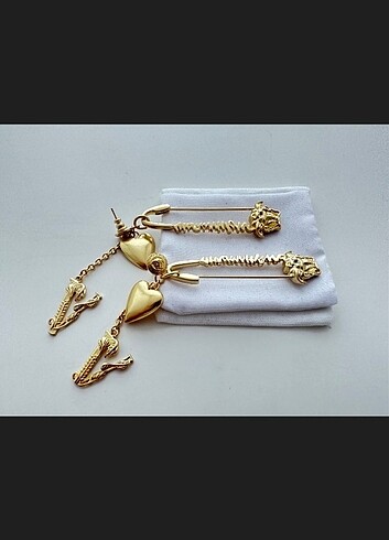 Versace küpe 