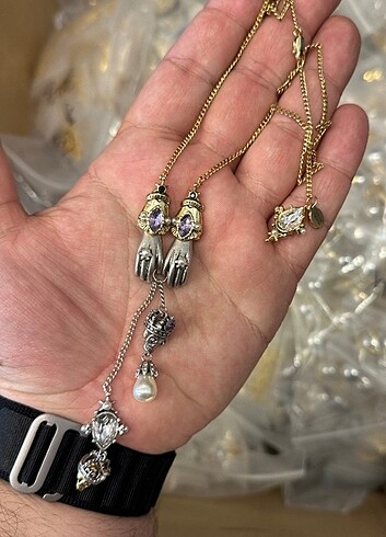 Alexander McQueen Alexander McQueen kadın kolye