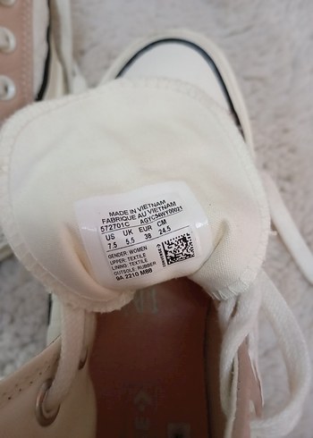 38 Beden beyaz Renk Orjinal Converse Çizgili ve Toz Pembe Beyaz Kadın Spor Ayakkabı