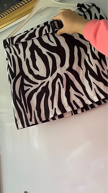 Trendyol & Milla Zebra mini etek