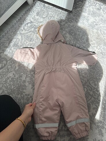 H&M Kar Tulumu