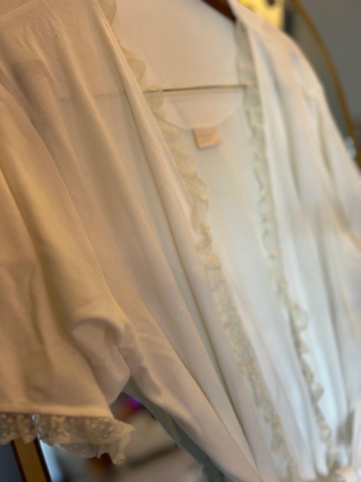 Nakış Detaylı Bohem Uzun Beyaz Kadın Sabahlık - Görsel 2