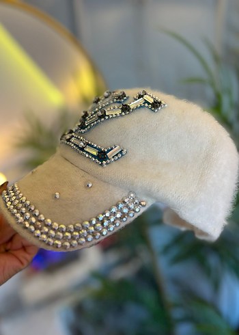 Beyaz Payetli Kadın Şapka - Görsel 2