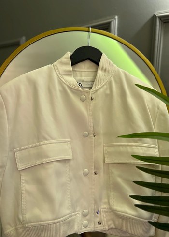 Beyaz Kadın Midi Bomber Ceket - Görsel 3