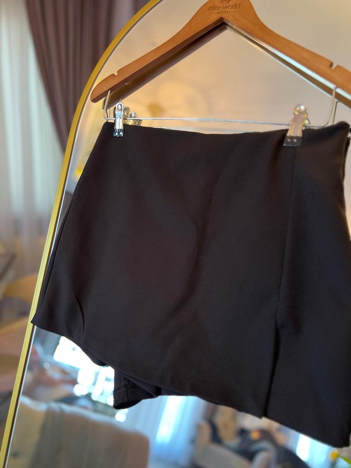 Siyah Mini şort Etek - Görsel 3