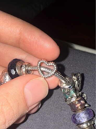 Pandora pandora charm