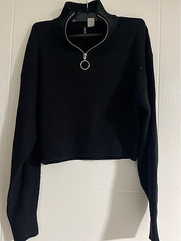 H&M Kazak