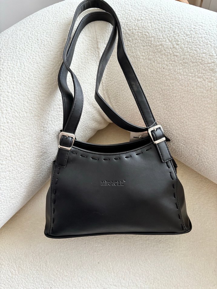 Siyah Deri Tokalı Kadın Çanta - Görsel 2