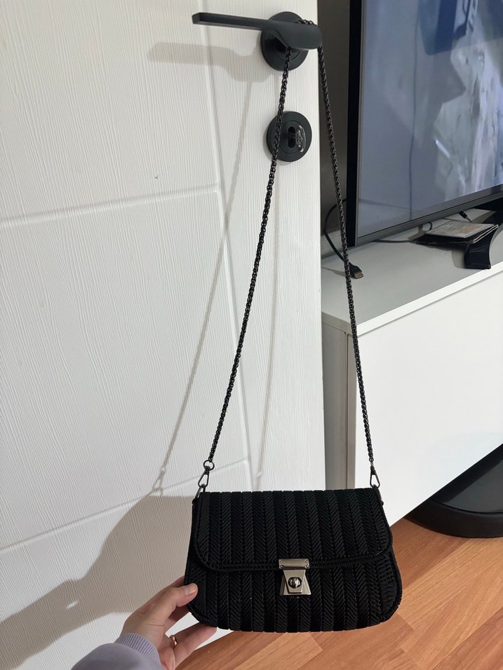 Siyah Örgü Kadın Çanta Tokalı - Görsel 2