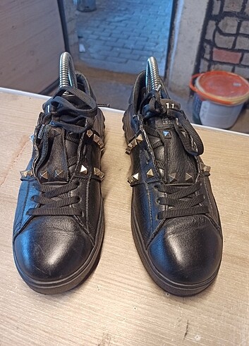 Valentino erkek ayakkabısı 