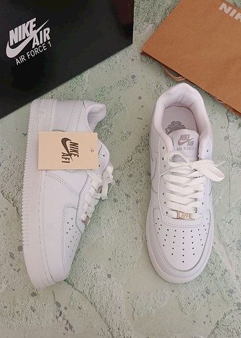 42 Beden Nike Air Force 1 Beyaz Spor Ayakkabı