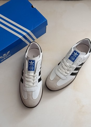 Adidas Beyaz Gri Kadın Spor Ayakkabı