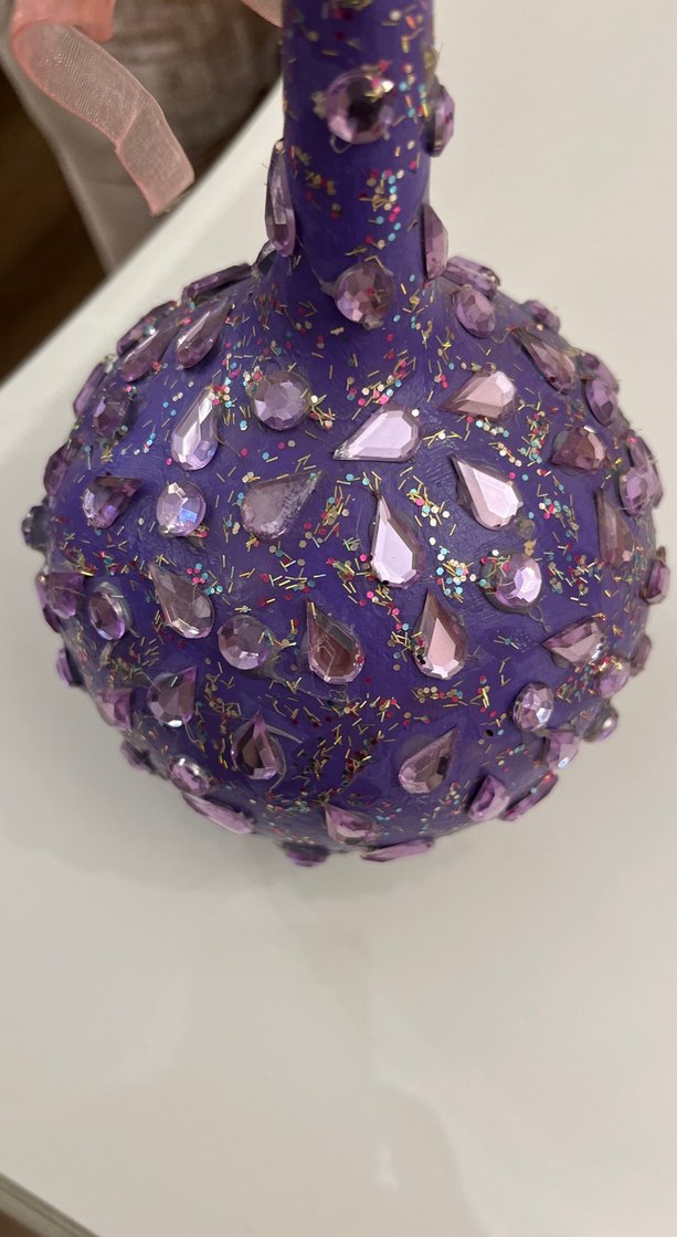 Mor Renkli Süslemeli susak - Görsel 2