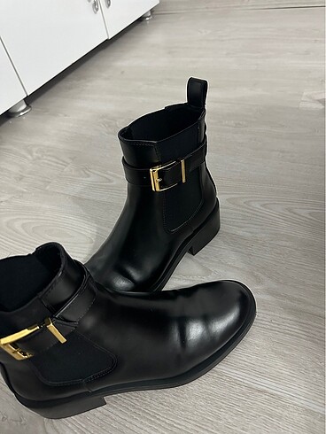 MANGO kadın bot (38 no)