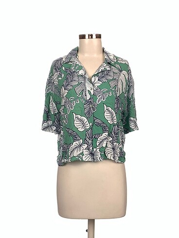 Pull and Bear Gömlek %70 İndirimli.