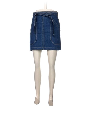 Stradivarius Mini Etek %70 İndirimli.