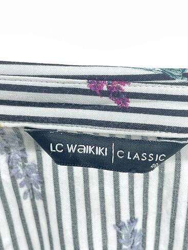40 Beden siyah Renk LC Waikiki Gömlek %70 İndirimli.