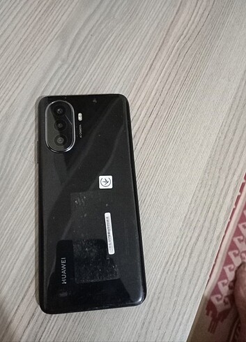 Huawei Nova Y70 