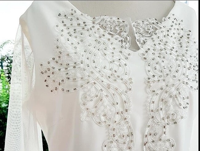 Büyük beden beyaz elbisesi - Görsel 2