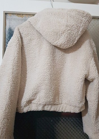 Kapüşonlu Bej Mini Peluş Ceket - Görsel 3