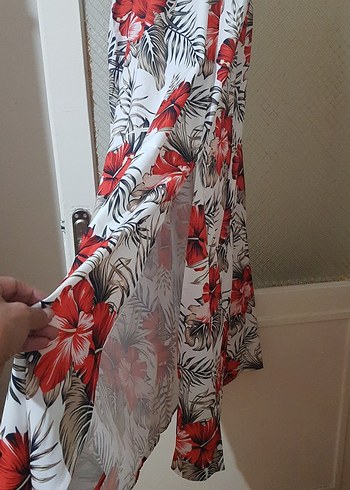 Çiçek Desenli Askılı Uzun Elbise - Görsel 2