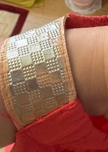 Kırmızı tulum - Görsel 6